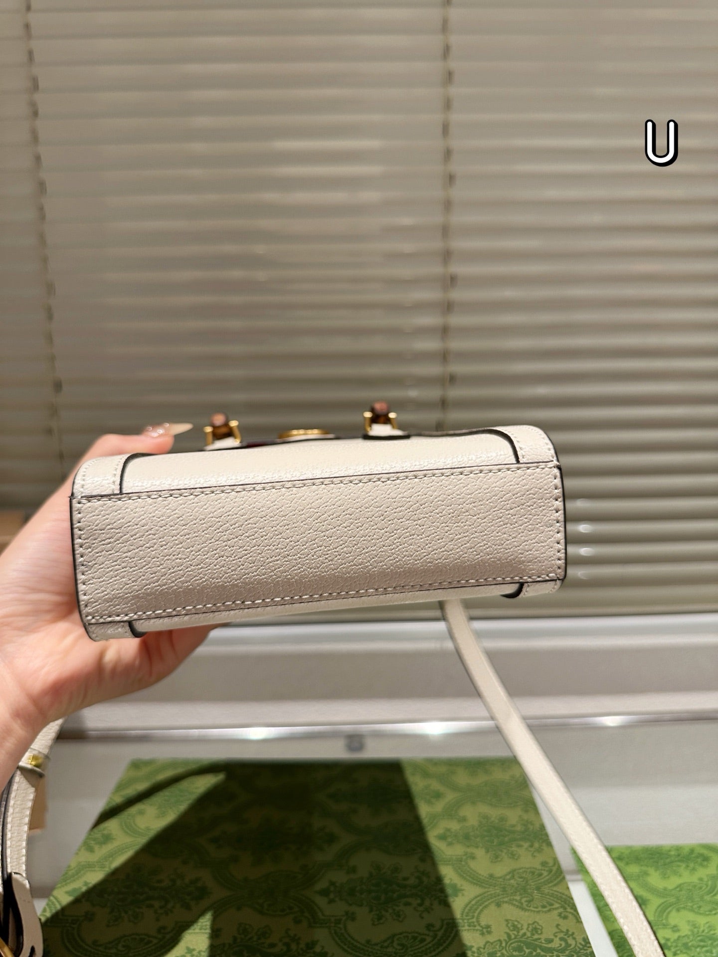 GG Diana Bamboo Handbag(15*18) 1825062305