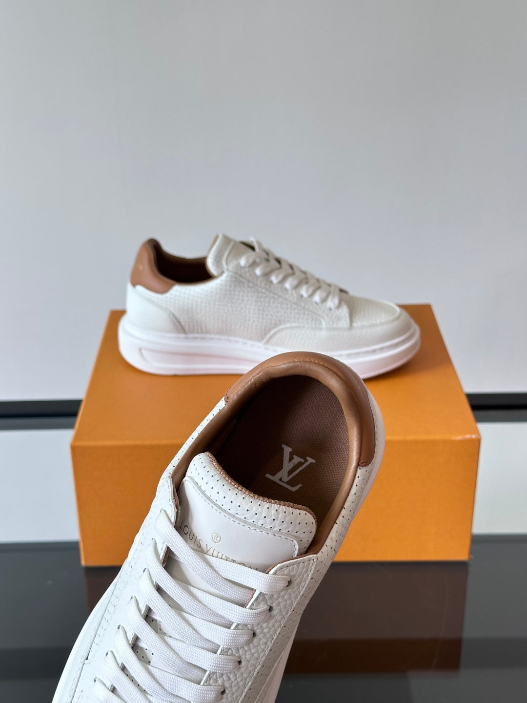 LV Beverly Hills Breathable Sneaker 1825052107