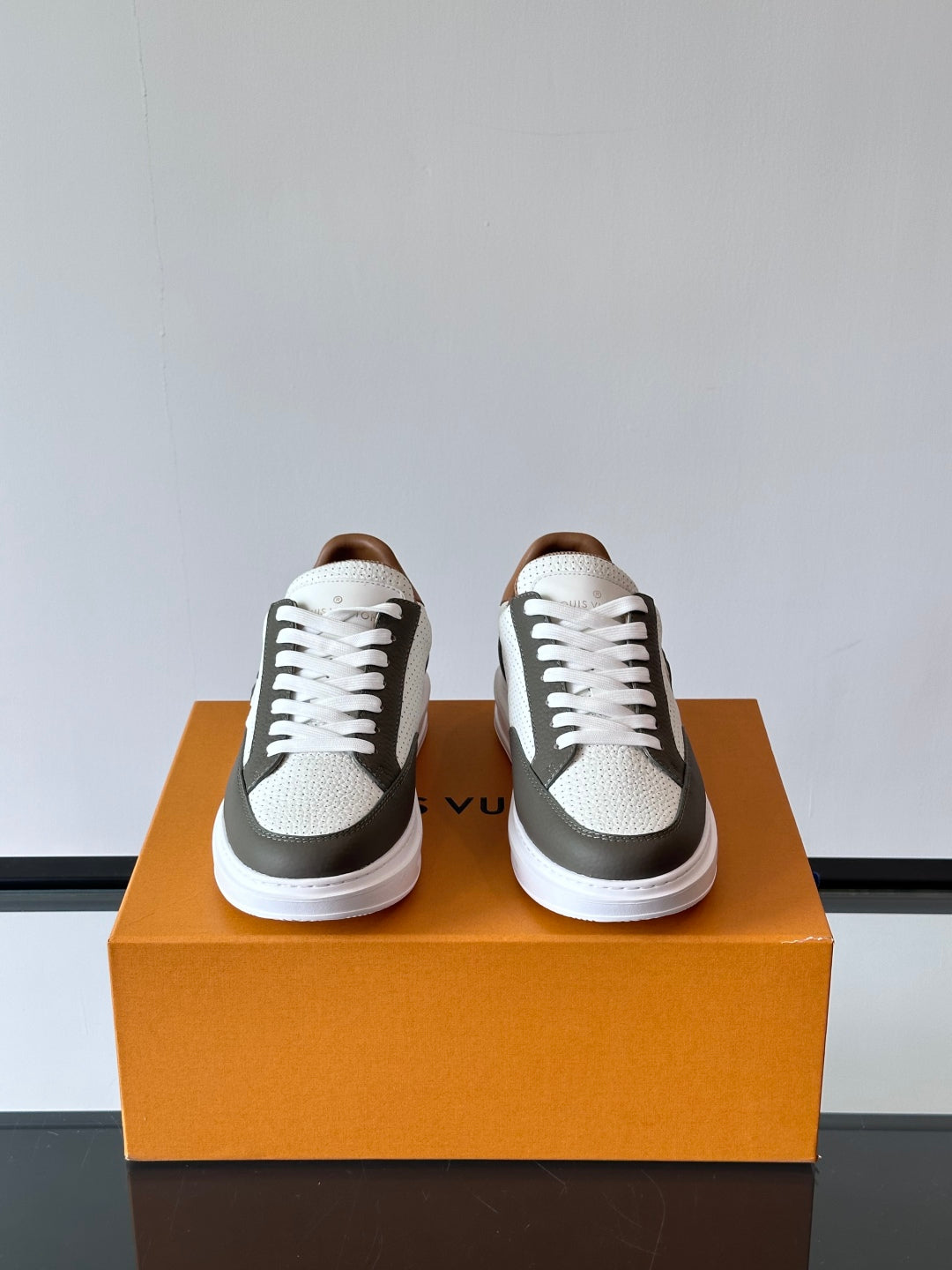 LV Beverly Hills Breathable Sneaker 1825052107