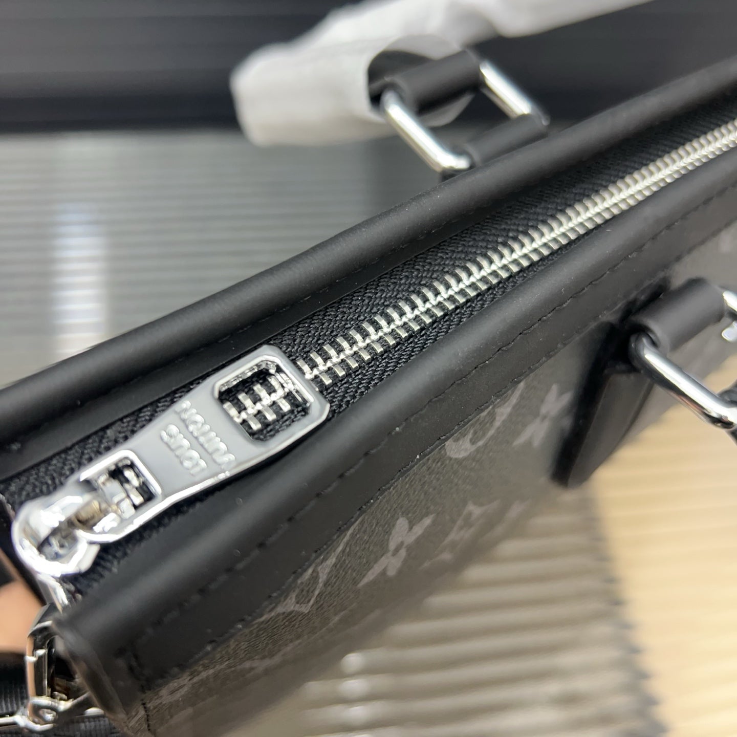 LV Briefcase 1825050601