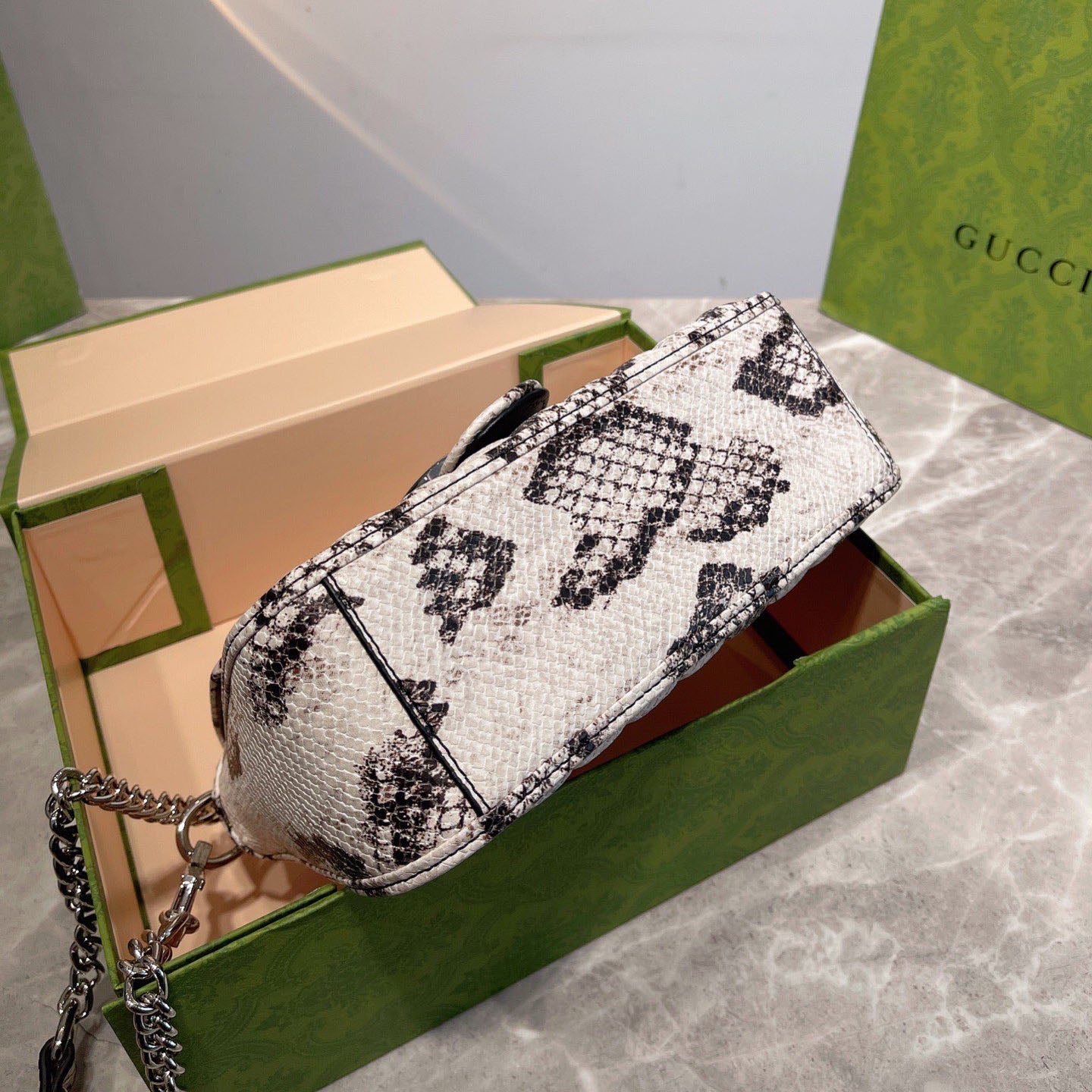 GG Marmont Classic Bag XC24100908