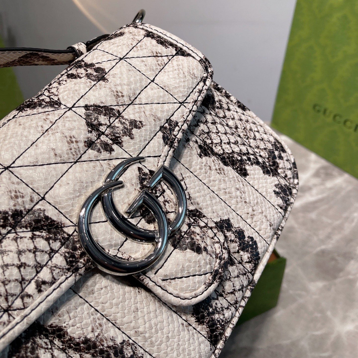 GG Marmont Classic Bag XC24100908