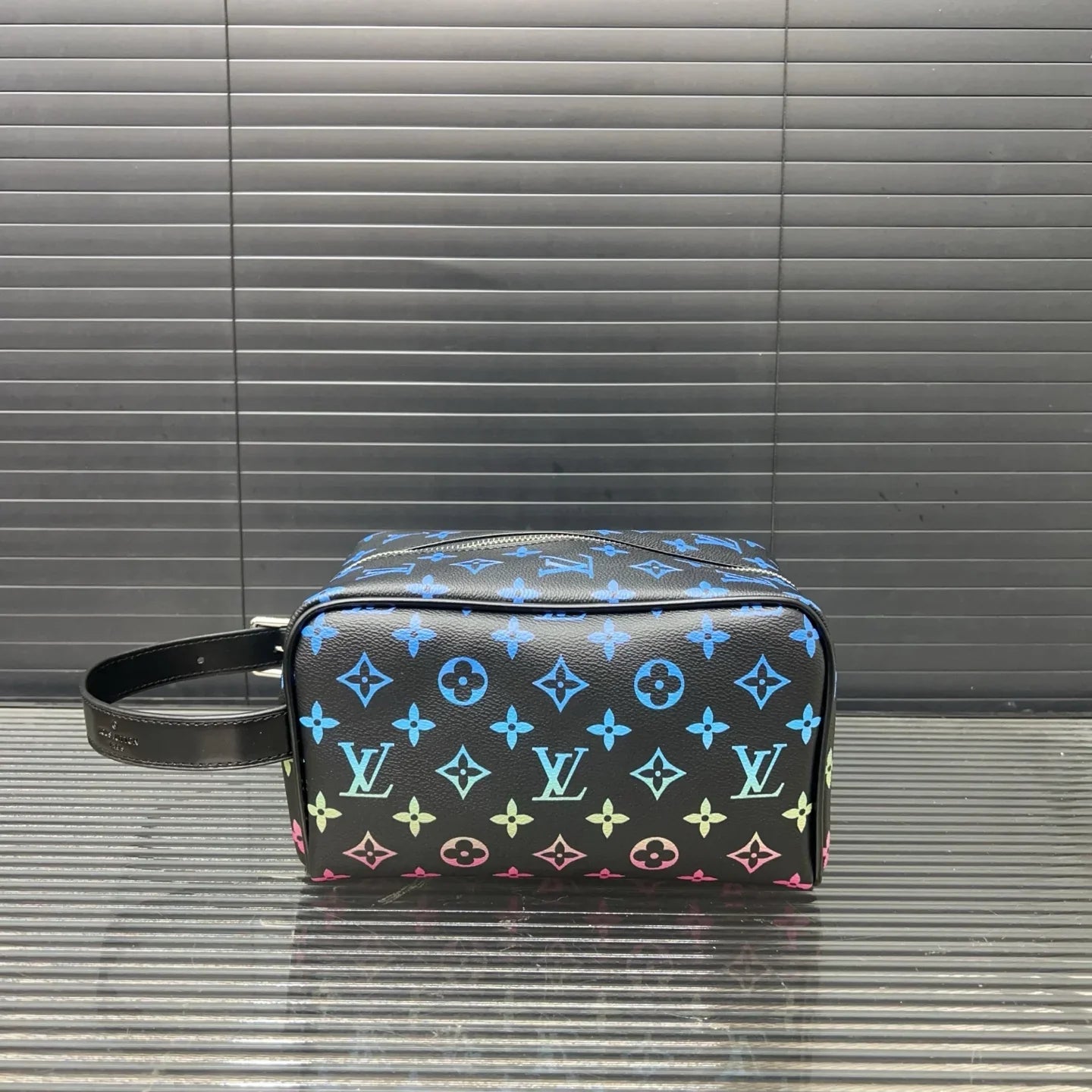 Classic cosmetic bag handbag 1025040306