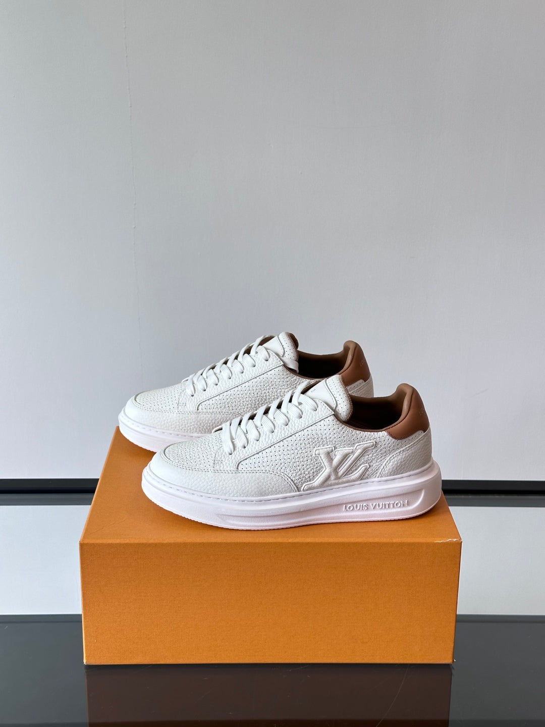 LV Beverly Hills Breathable Sneaker 1825052107