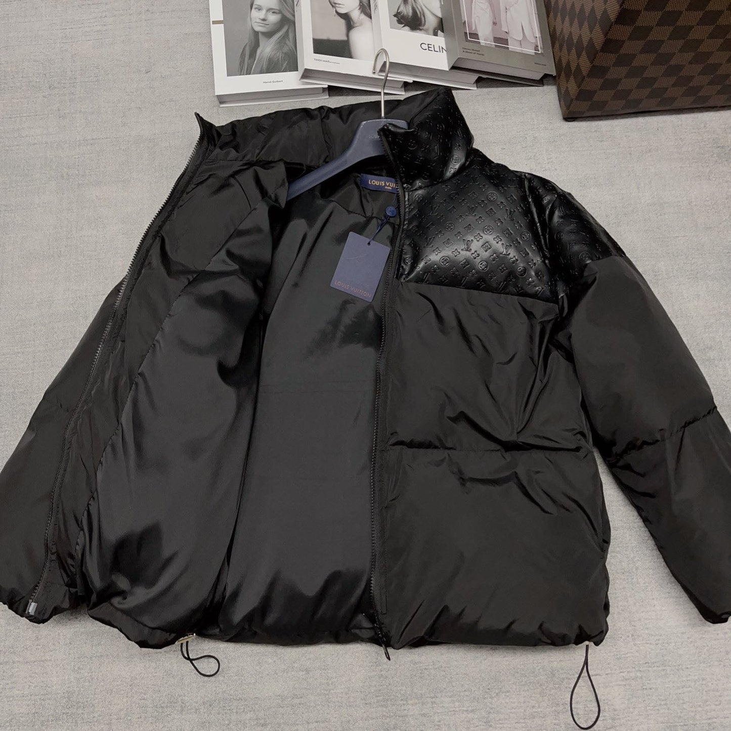 LV Embossed leather panelled stand collar down jacket 1824092904