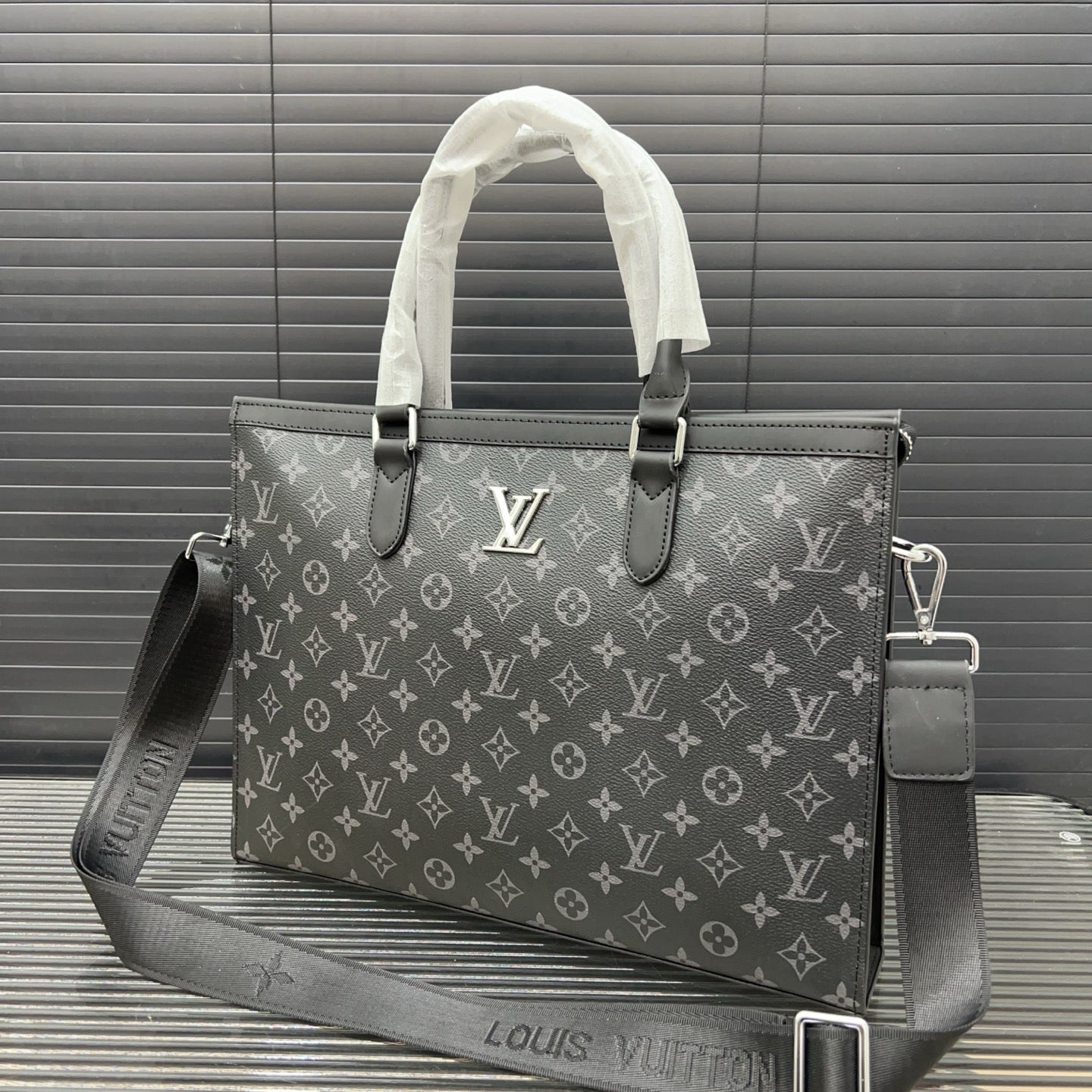LV Briefcase 1825050601