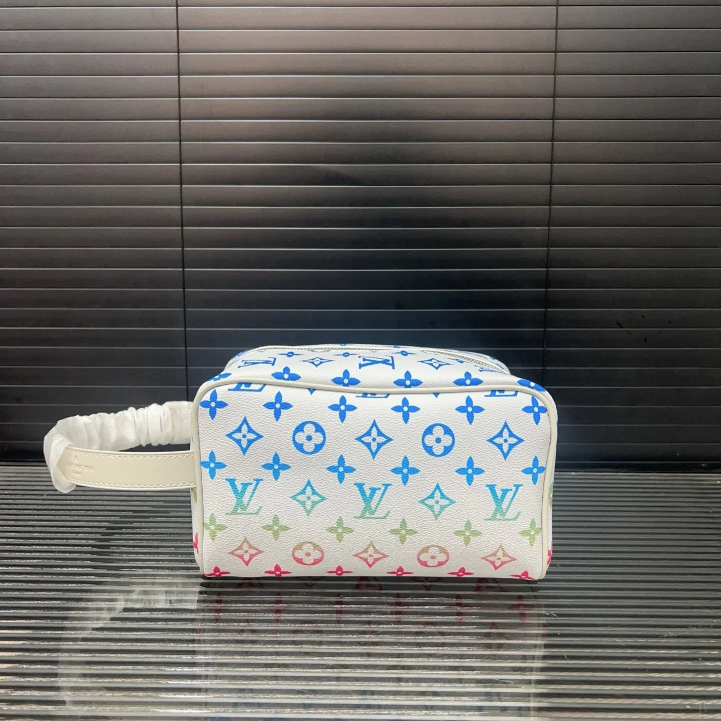 Classic cosmetic bag handbag 1025040306