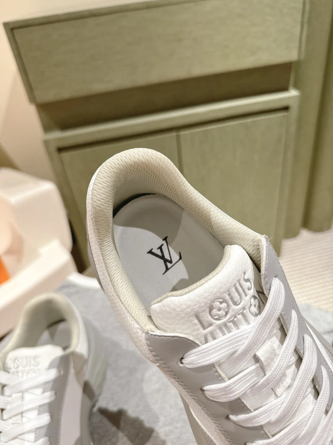 LV DISCOVERY Monk sneakers 1824122703