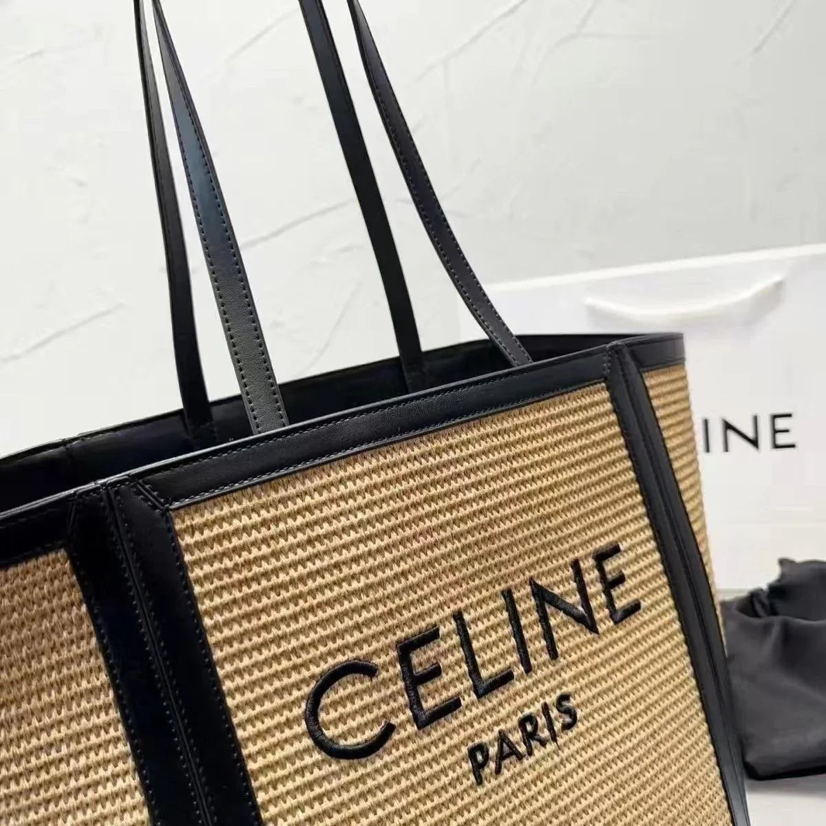 Fashion Joker Large Capacity Tote Bag Leisure Holiday Bag 1024060506