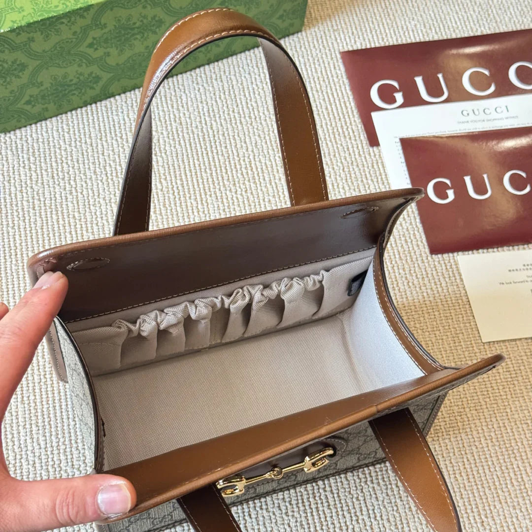 Horsebit Horse Street Buckle Box Bag 1025060908