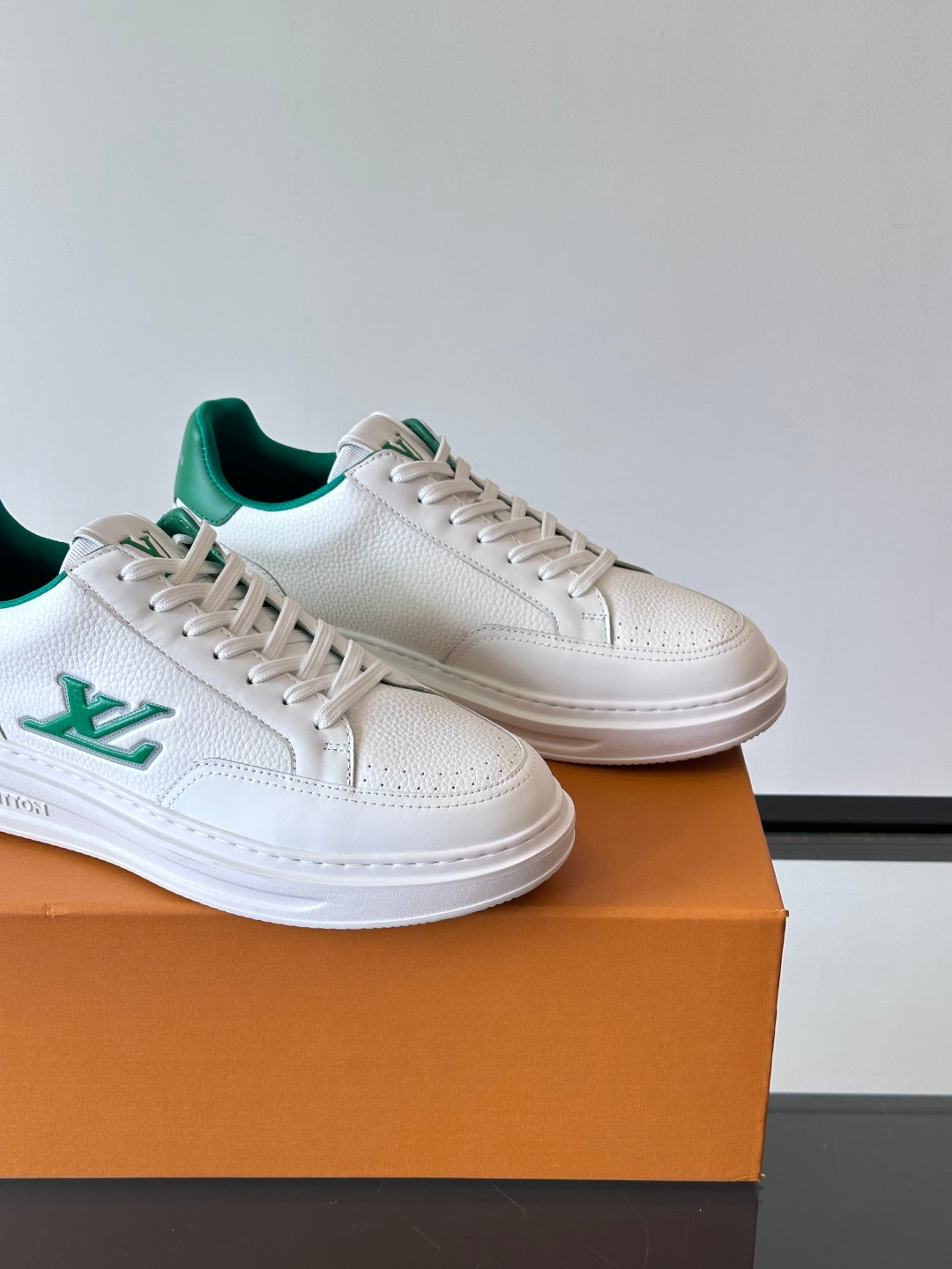 LV Beverly Hills Sneaker 1825052108