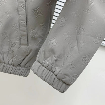 Top Embossed Casual Suit 1024121816