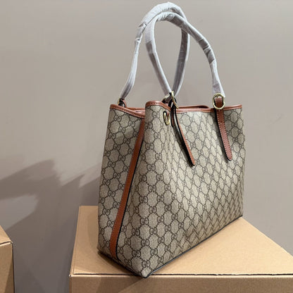 G Emblem Tote Bag 1824081210