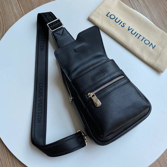 High end chest bag 1024101028