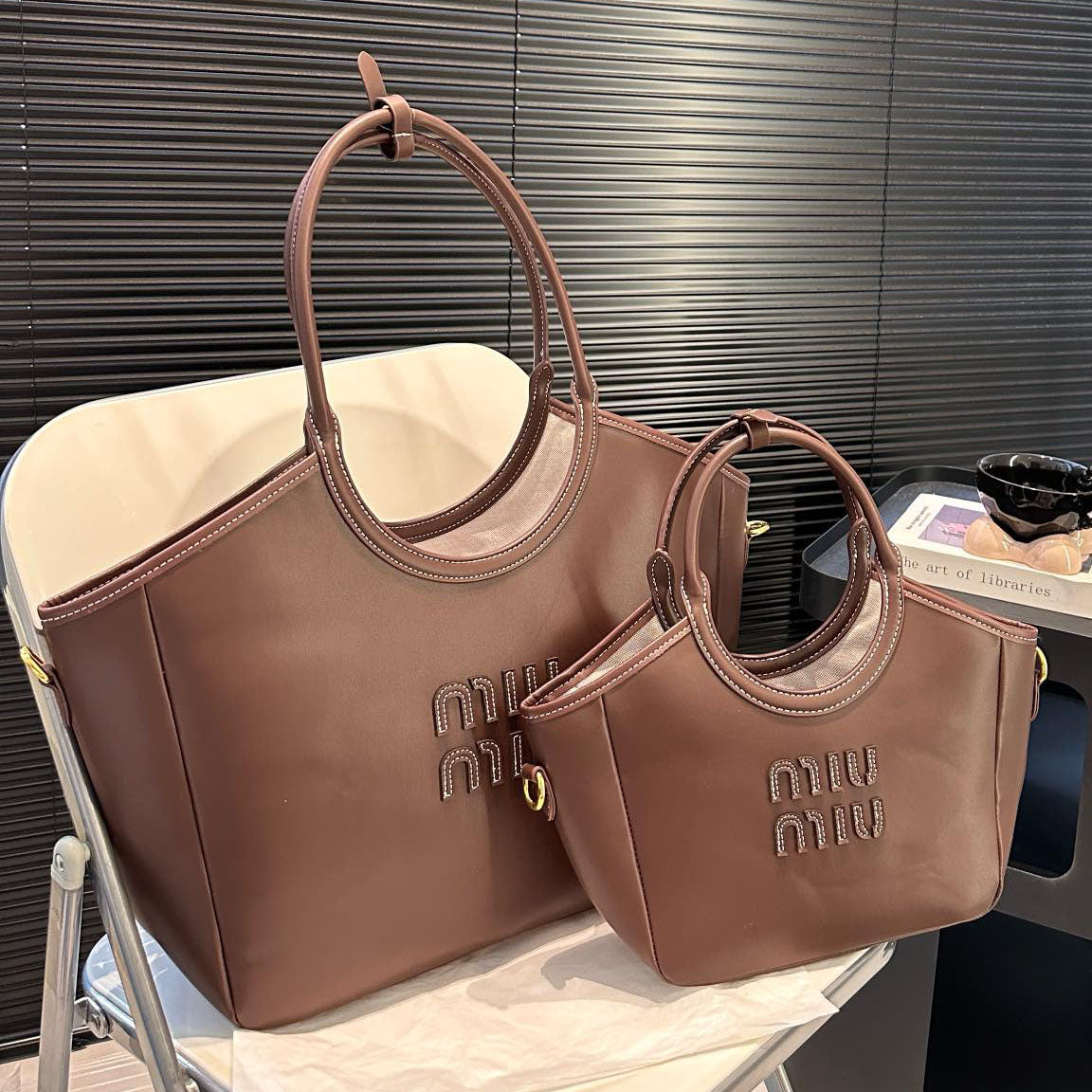MM tote bag 1824081606