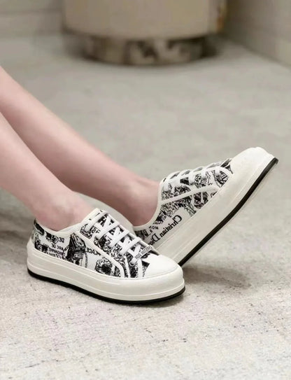 Embroidered Canvas New Genuine Leather Height Increased Thick-soled All-match Casual SneakersPD052412403