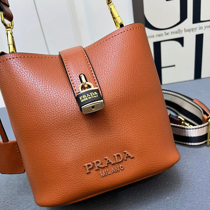 PR Double Handbag 1025043002