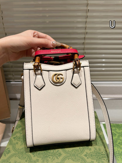 GG Diana Bamboo Handbag(15*18) 1825062305