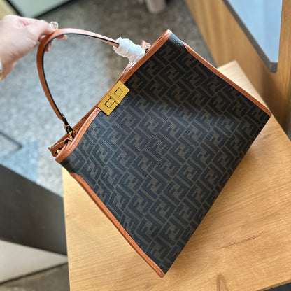 FD Peekaboo X-Lite bag 1824062410