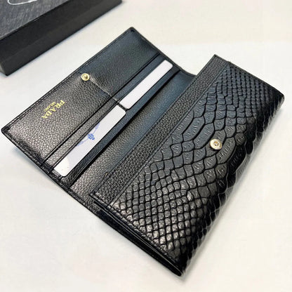 Classic Versatile Folding Wallet 1025021304