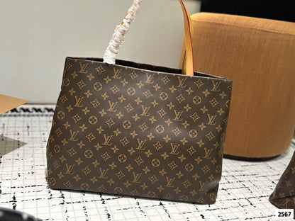 V Fashion new crossbody handbag 0724101011