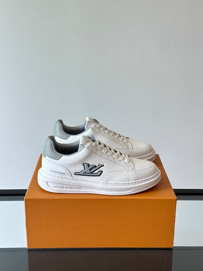 LV  Beverly Hills Sneaker 1825052108