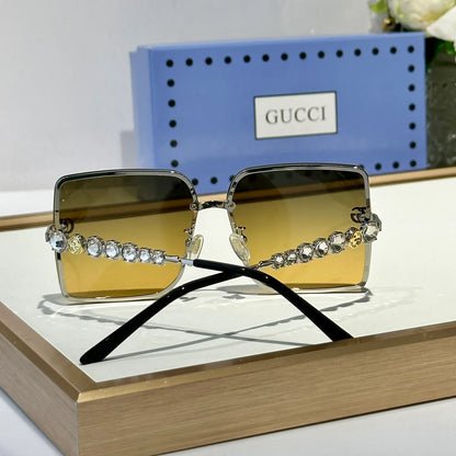 Fashionable Sunglasses 1925022401