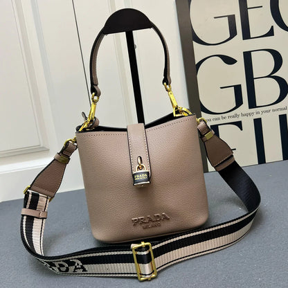 PR Double Handbag 1025043002