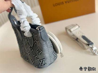 V Fashion Printed Denim Tote Bag 0724101008