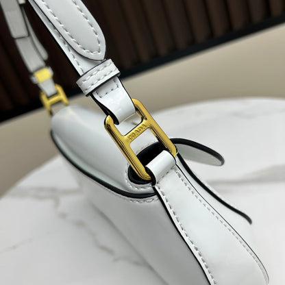 PR Leather Underarm Bag 1825070304