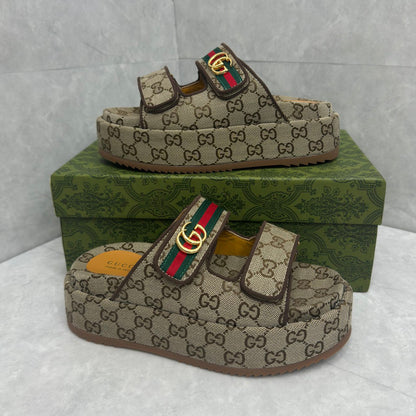 Classic Platform Sandals 1824050605