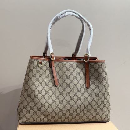 G Emblem Tote Bag 1824081210