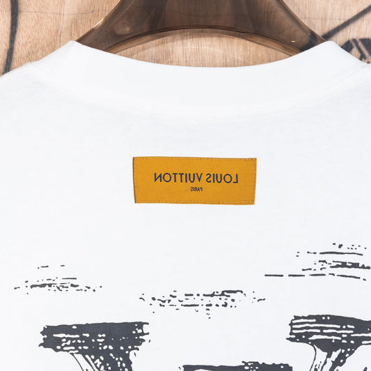 LV Front and back letter print T-shirt 1824103105