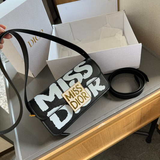 DIO miss series shoulder bag XC24100802