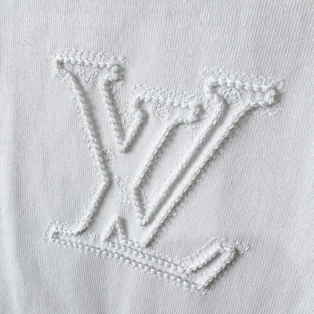 LV Embroidery letters T-shirt 1825060602