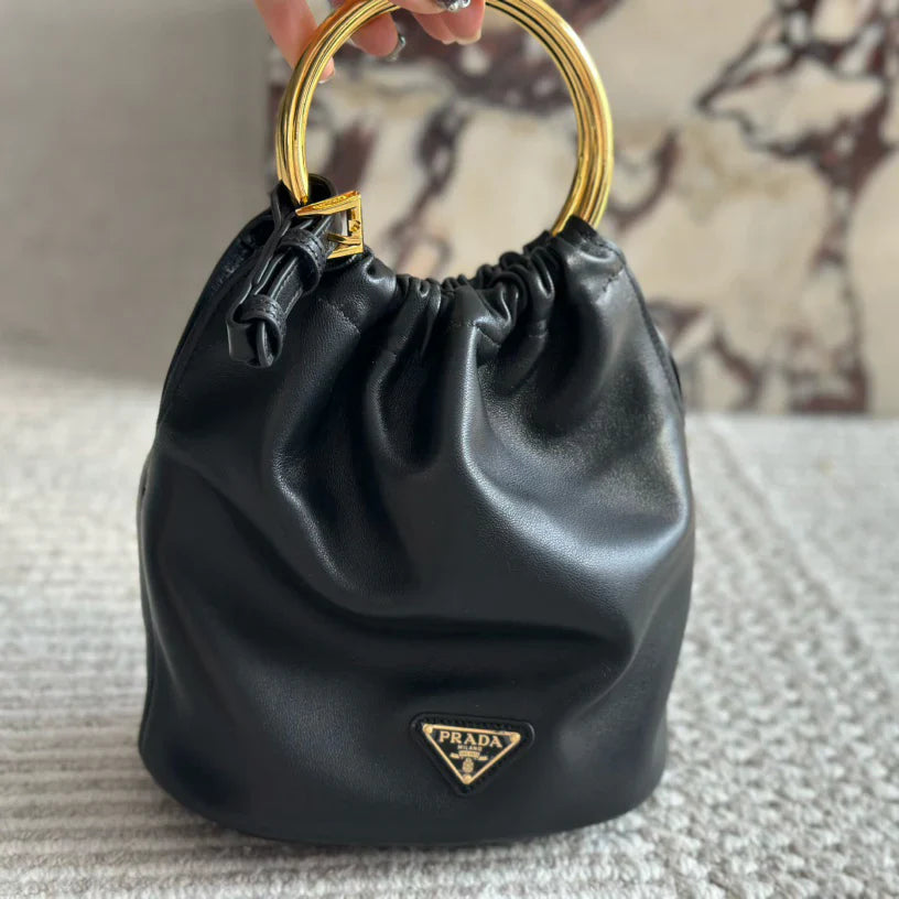 Leisure commuting bucket bag 1024111208