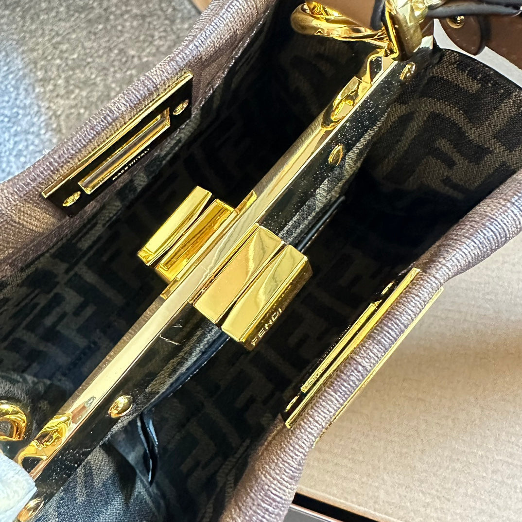 FD Peekaboo Iconic Mini bag 1824062408