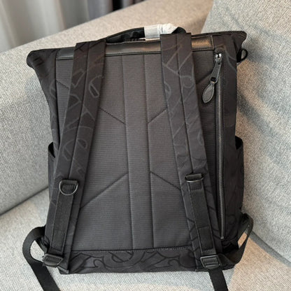 New fashion versatile bag backpack 1024011212