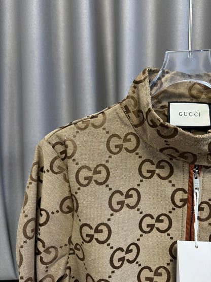 Casual brown letter-printed coat fashion collar zipper design