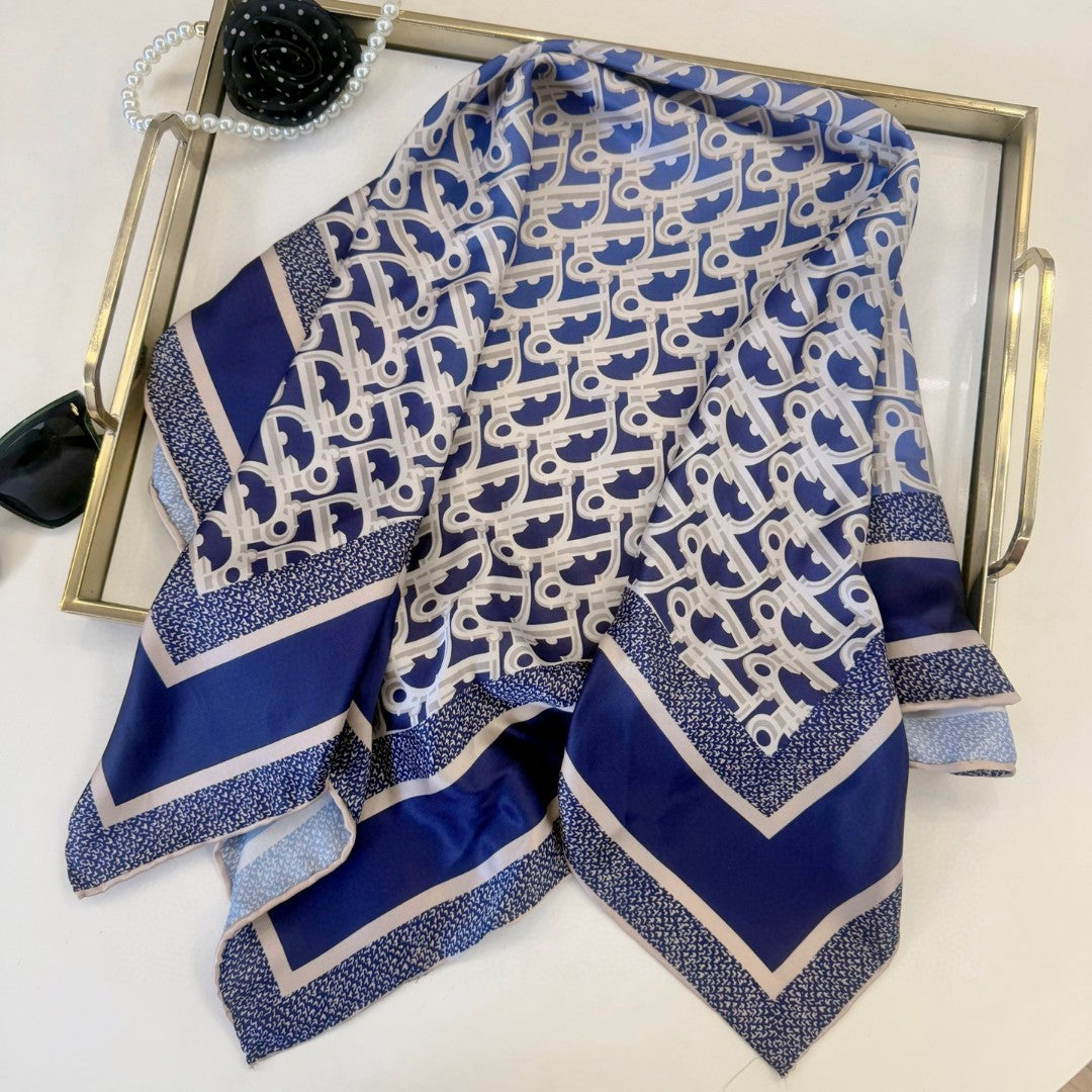 CD Silk scarf 1825022702