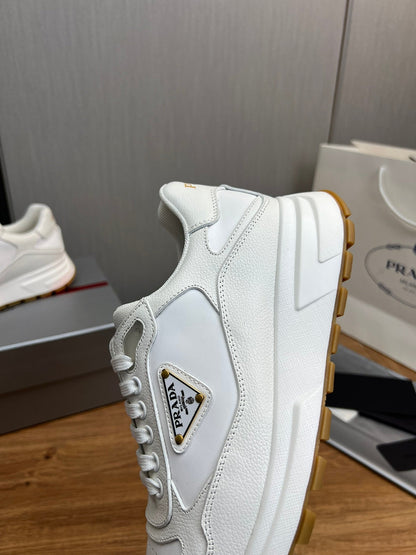 PR Cowhide stitching sneakers 1824102502