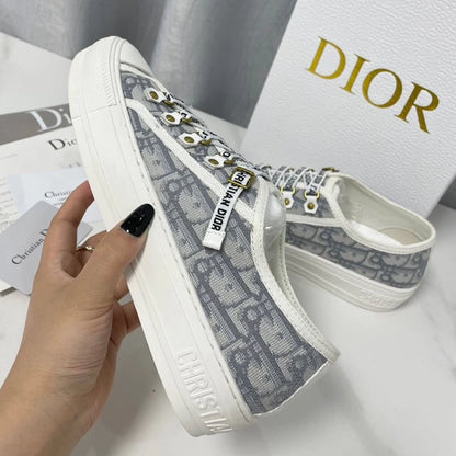 New fashionable casual sports sneakers 1024012602