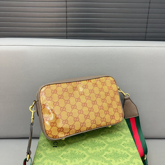 Co-branded camera bag crossbody bag 1824042105