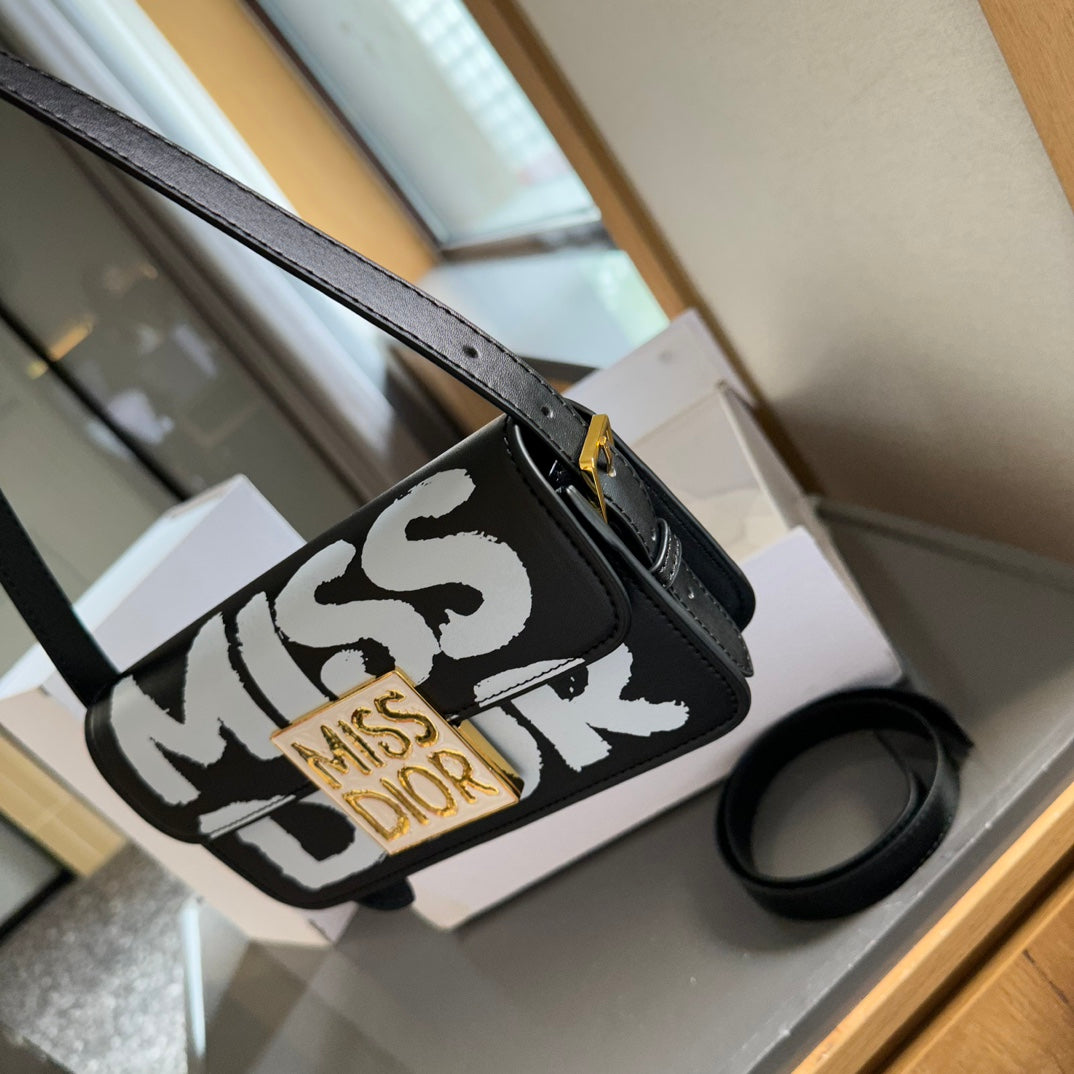 DIO miss series shoulder bag XC24100802