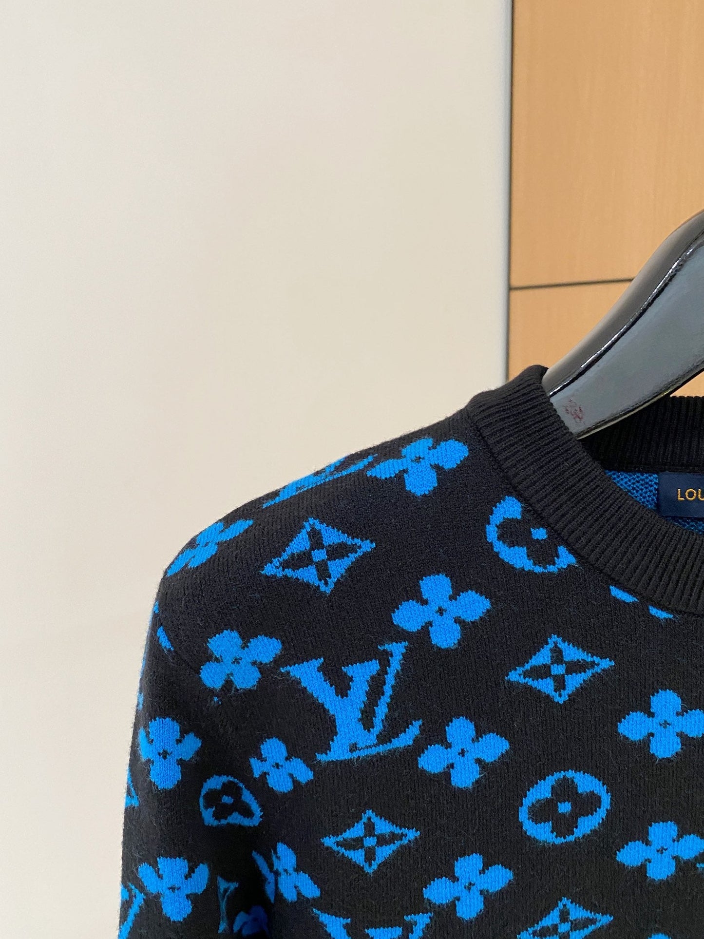 LV Autumn and winter wool sweaters 1824022414
