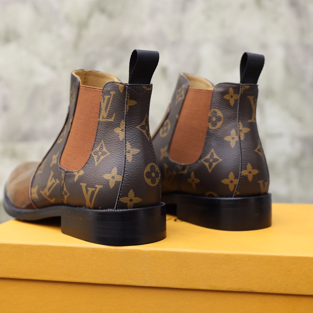 logo Classic Men's and Women's Luxury Chelsea Boots