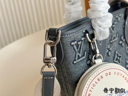 V Fashion Printed Denim Tote Bag 0724101008