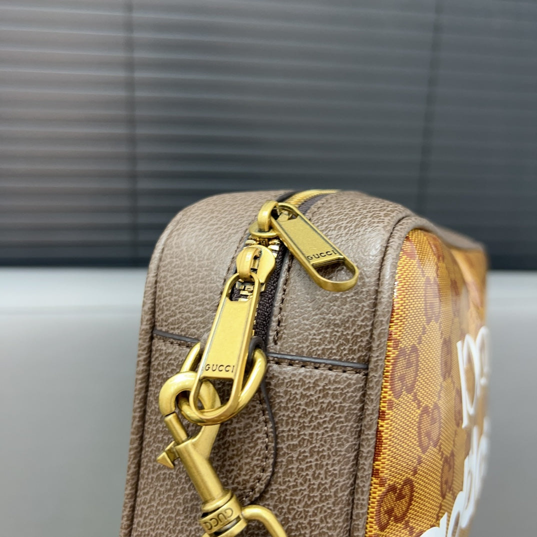 Co-branded camera bag crossbody bag 1824042105