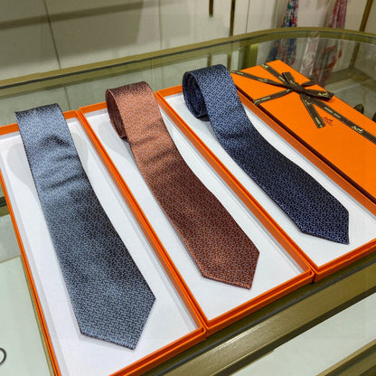 Twill silk hollow H letter tie 1824053005