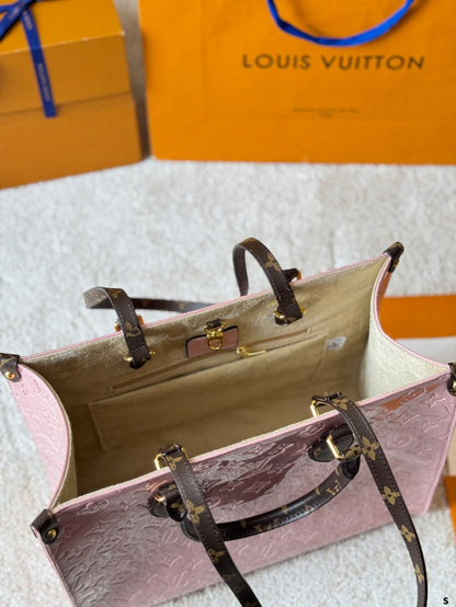 LV Patent Leather Onthego Tote 1825040903